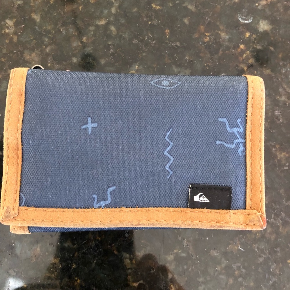 Quicksilver nylon wallet